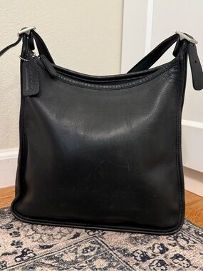 COACH Vintage Andrea Shoulder Bag Leather 9073